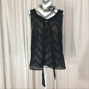 Old navy sleeveless top black chiffon